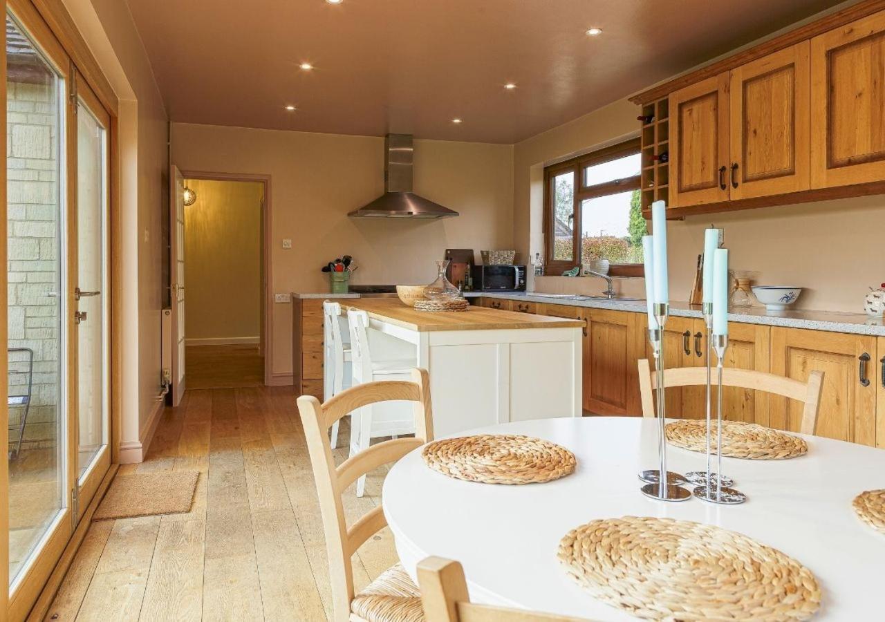 Вілла Charming 3Bd Cotswolds Family Retreat Bourton-on-the-Water Екстер'єр фото